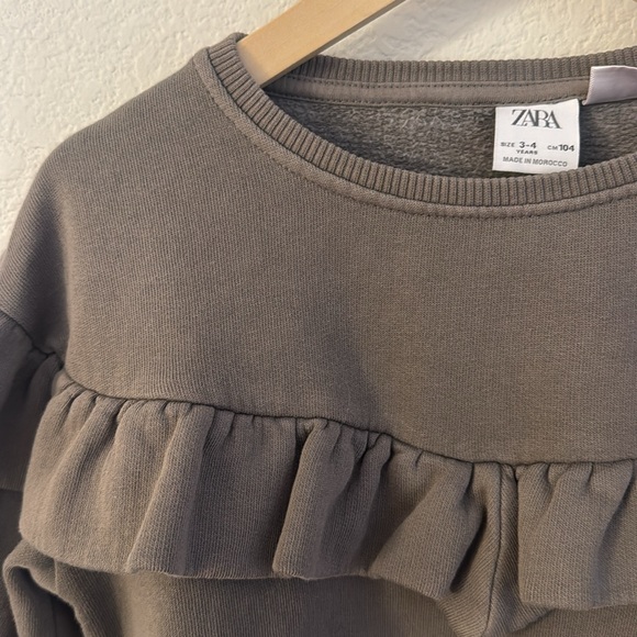 Zara Ruffle Sweatshirt - Picture 2 of 3